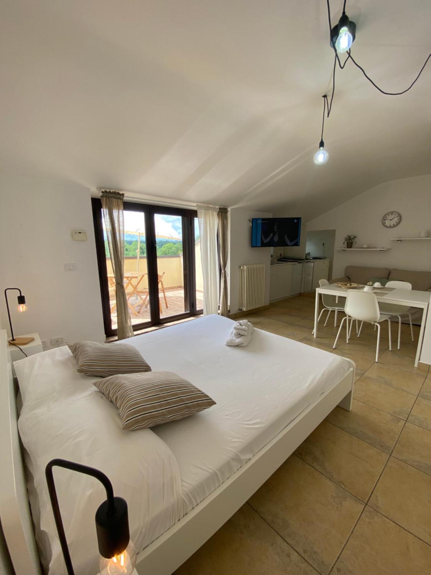Attico Con Terrazzo Panoramico Maiella - 1Piano - Vasto Leilighet Eksteriør bilde