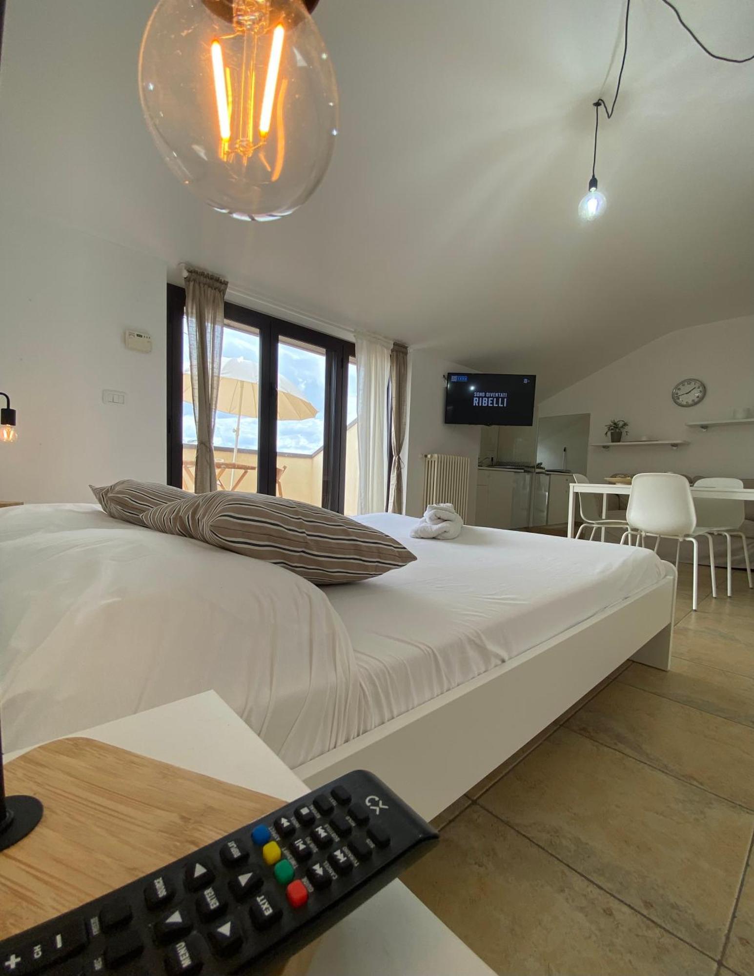 Attico Con Terrazzo Panoramico Maiella - 1Piano - Vasto Leilighet Eksteriør bilde